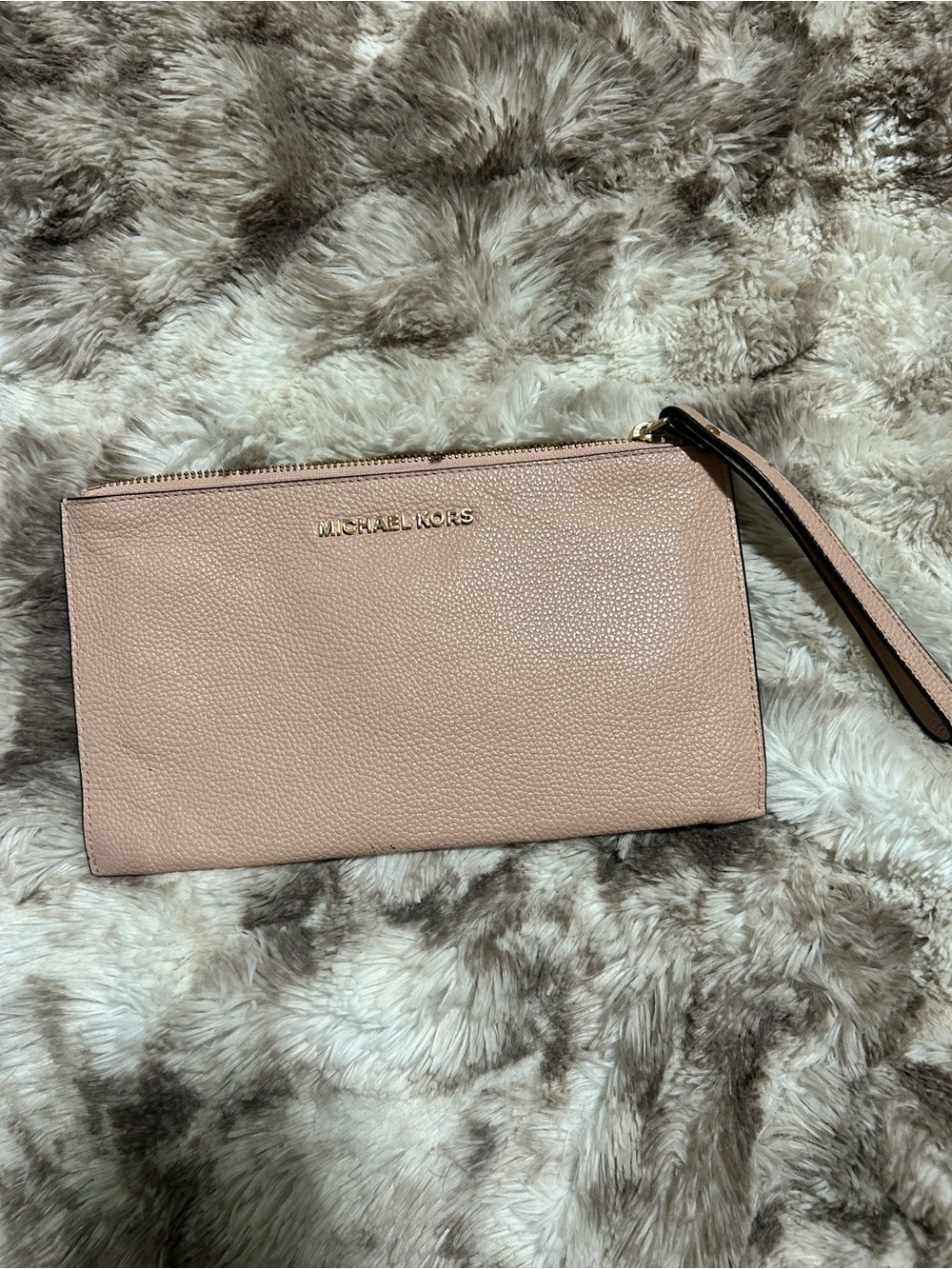 Michael Kors Dusty Pink Pebbled Leather Wristlet Clutch